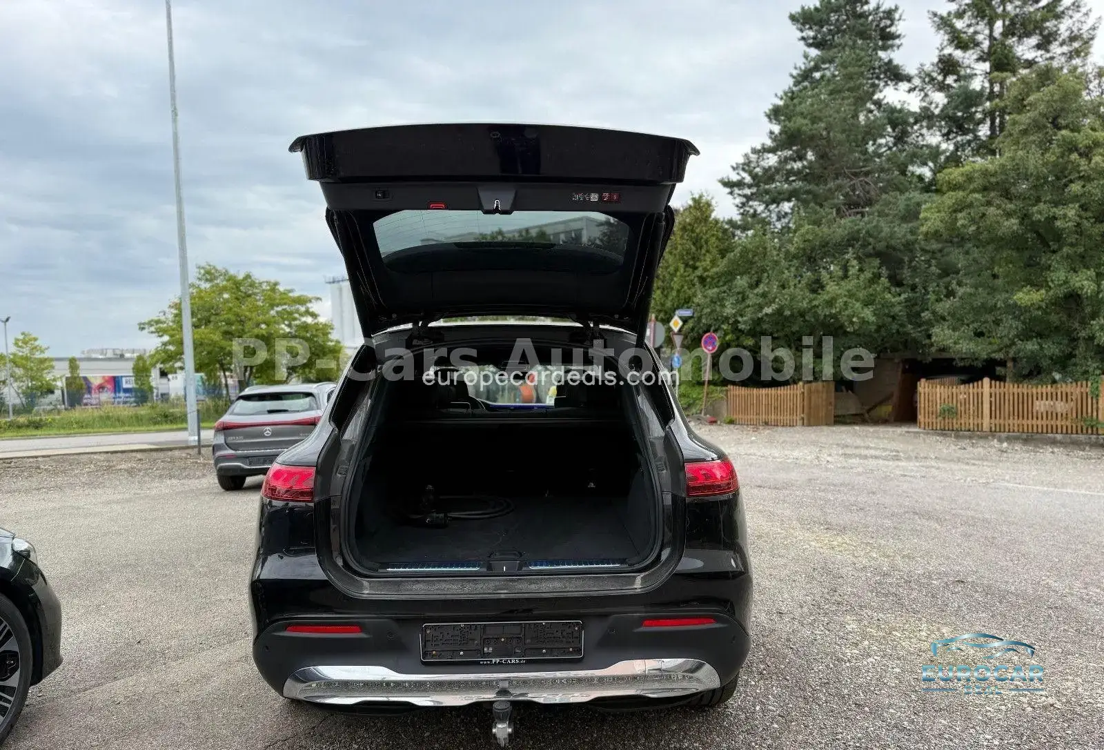Mercedes-Benz EQS SUV