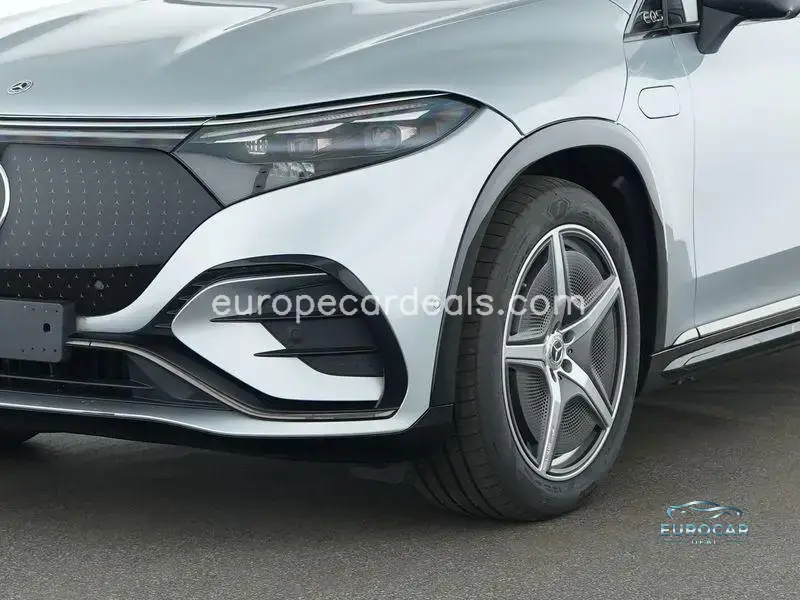 Mercedes-Benz EQS SUV