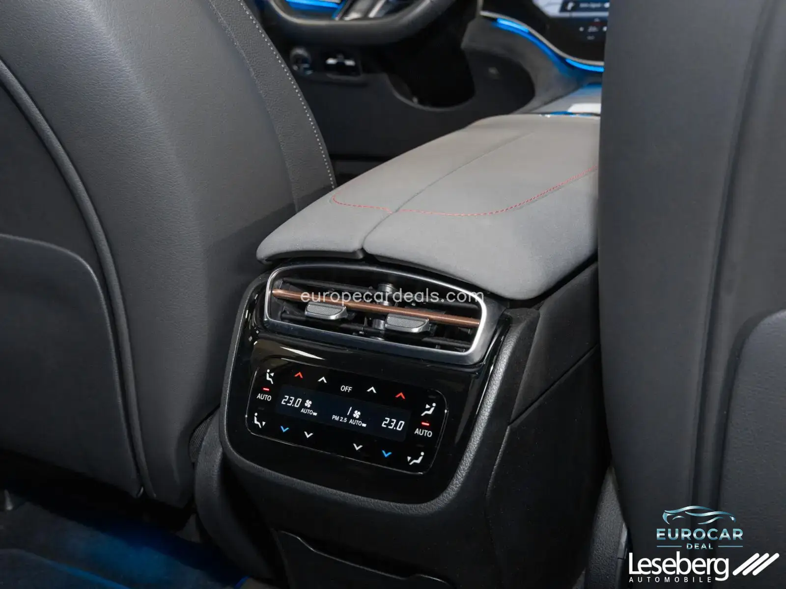 Mercedes-Benz EQS SUV