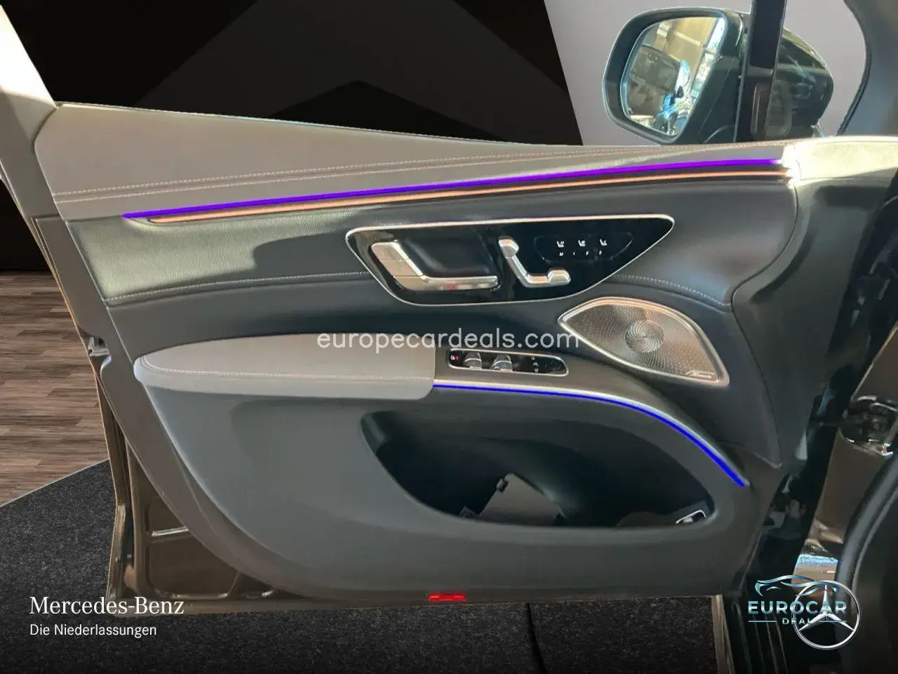 Mercedes-Benz EQS SUV
