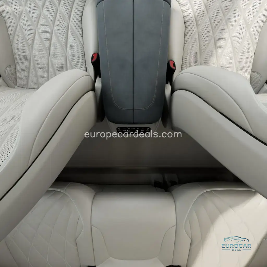 Mercedes-Benz EQS SUV