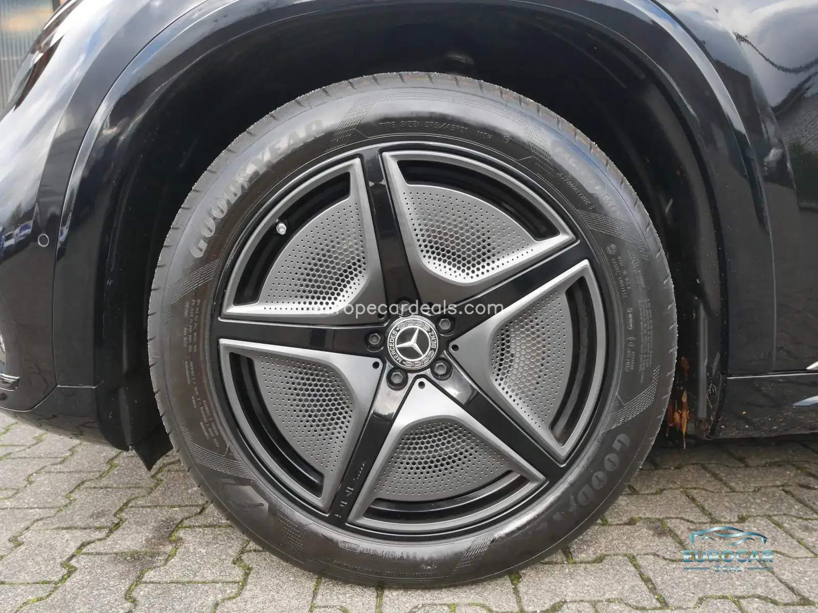 Mercedes-Benz EQS SUV