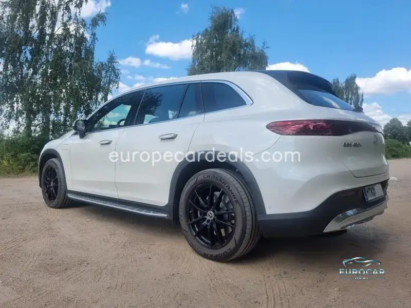 Mercedes-Benz EQS SUV