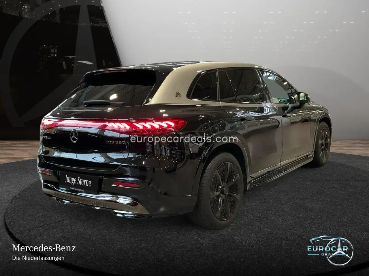 Mercedes-Benz EQS SUV
