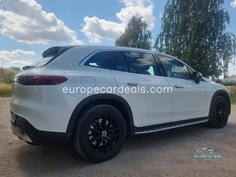 Mercedes-Benz EQS SUV