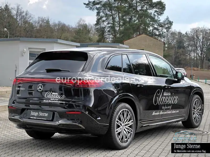 Mercedes-Benz EQS SUV