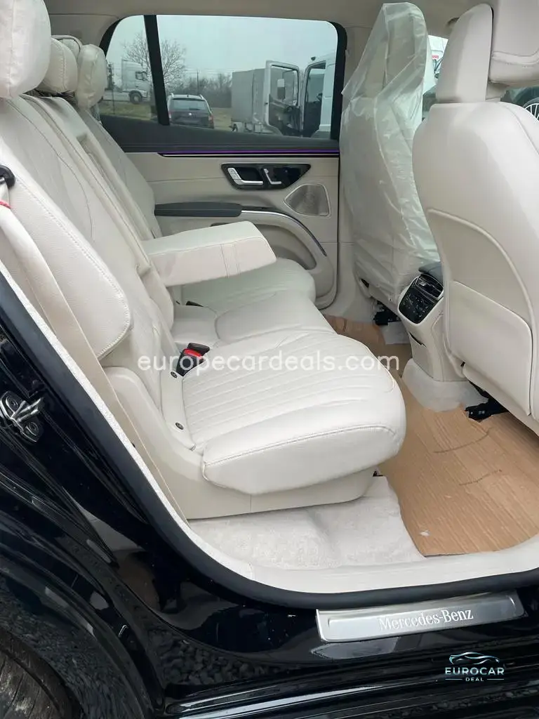 Mercedes-Benz EQS SUV