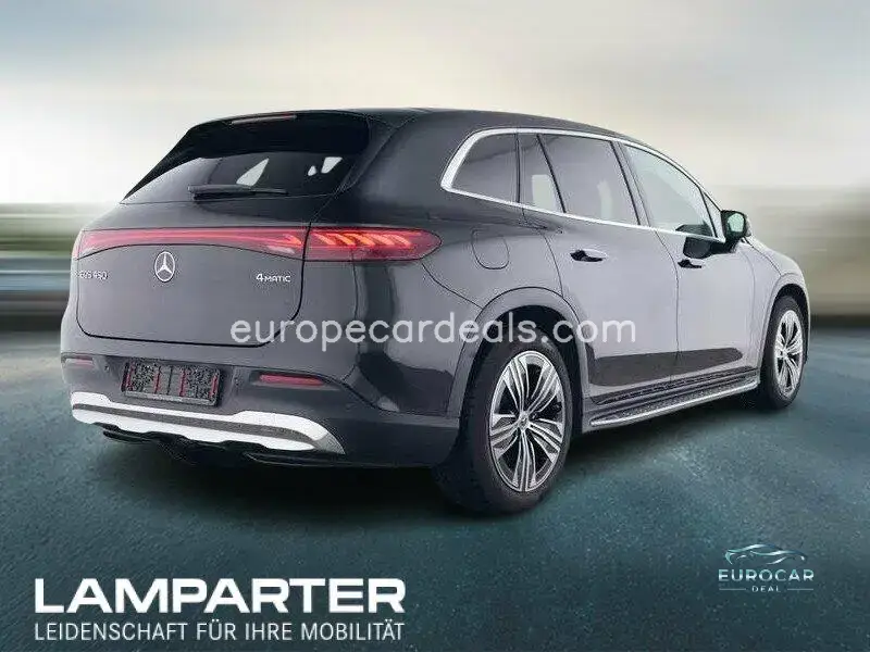 Mercedes-Benz EQS SUV
