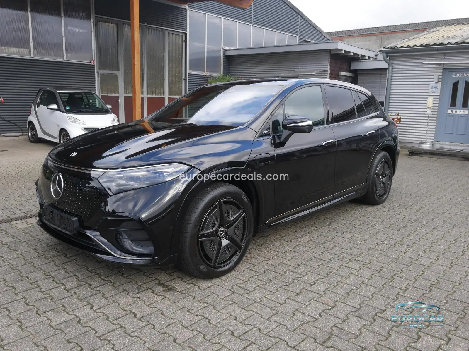 Mercedes-Benz EQS SUV