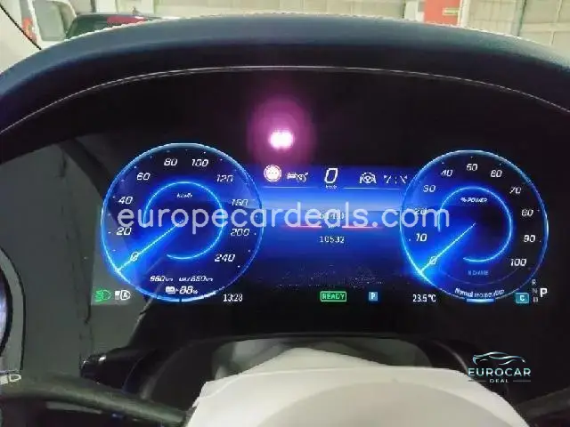 Mercedes-Benz EQS SUV