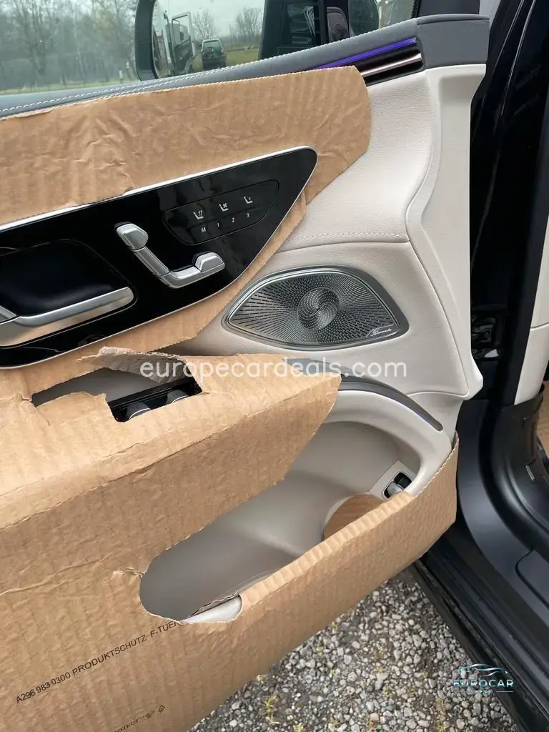 Mercedes-Benz EQS SUV