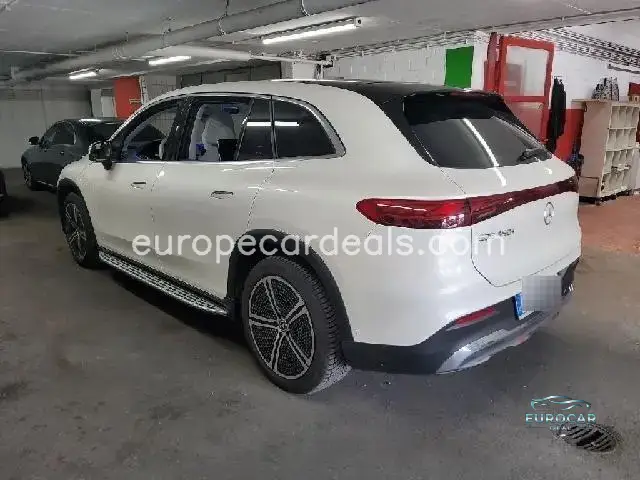 Mercedes-Benz EQS SUV