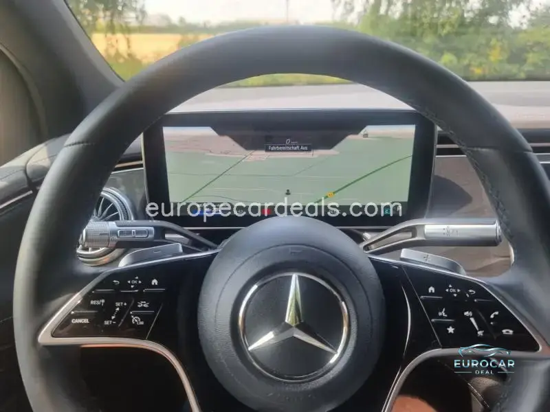 Mercedes-Benz EQS SUV
