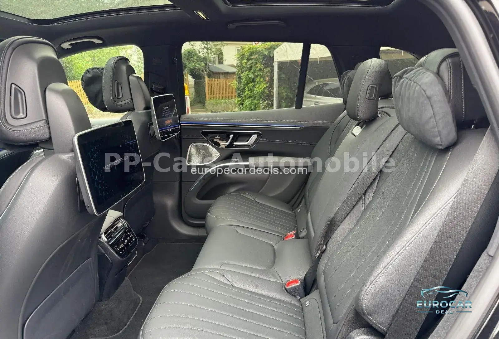 Mercedes-Benz EQS SUV