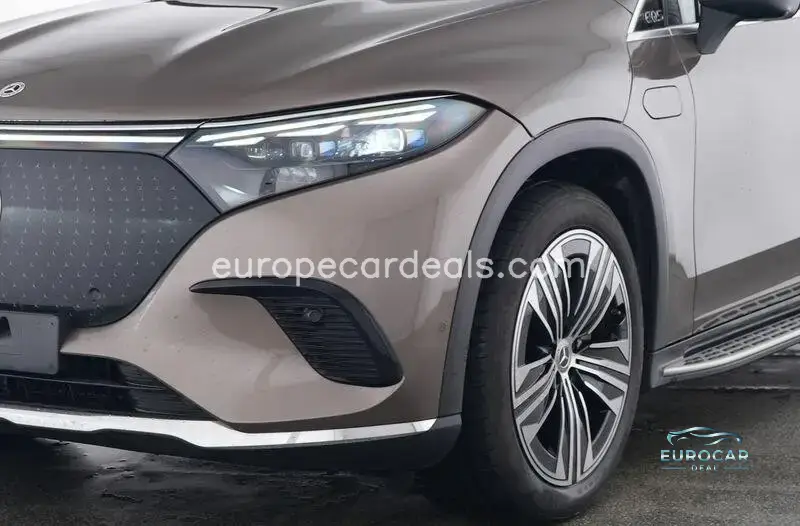Mercedes-Benz EQS SUV