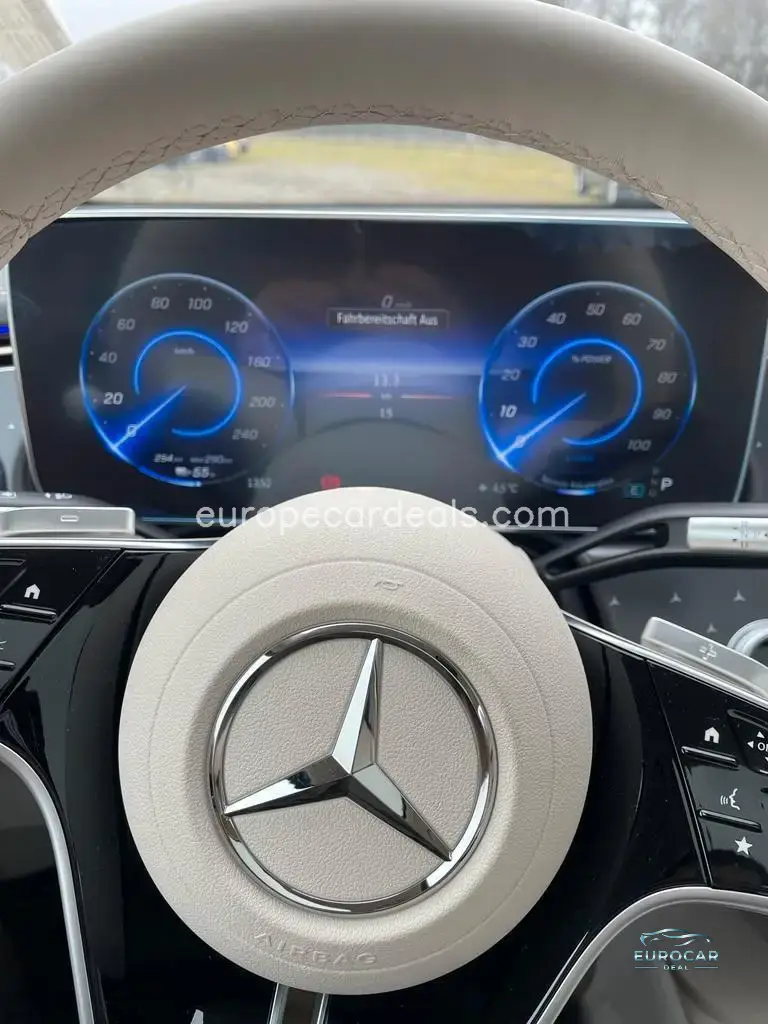 Mercedes-Benz EQS SUV