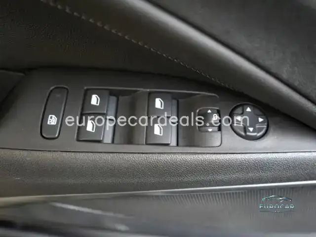 Opel Crossland (X)