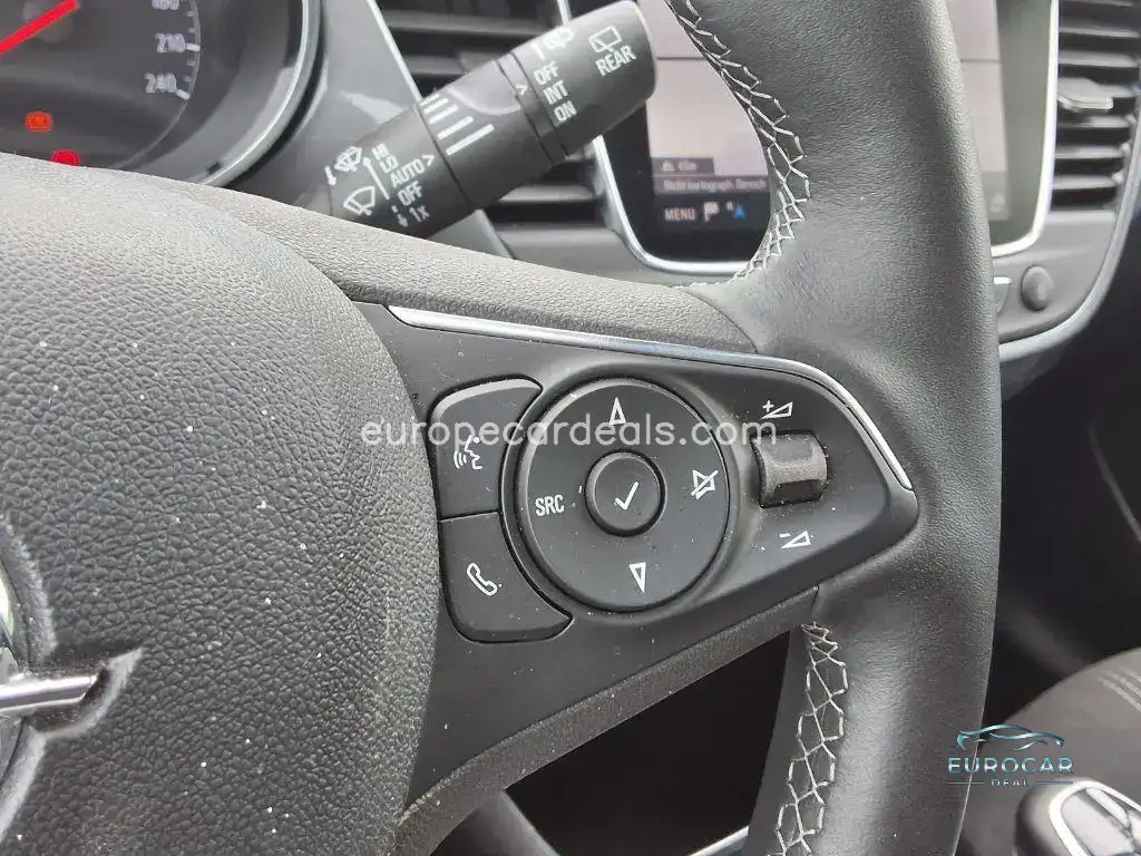 Opel Crossland (X)