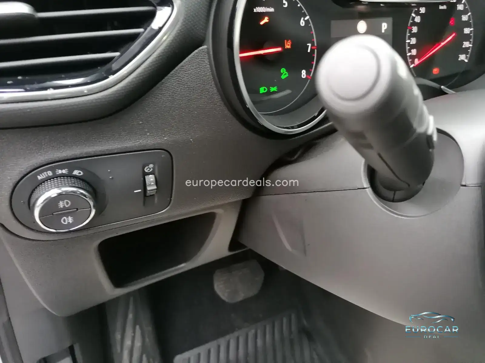 Opel Crossland (X)