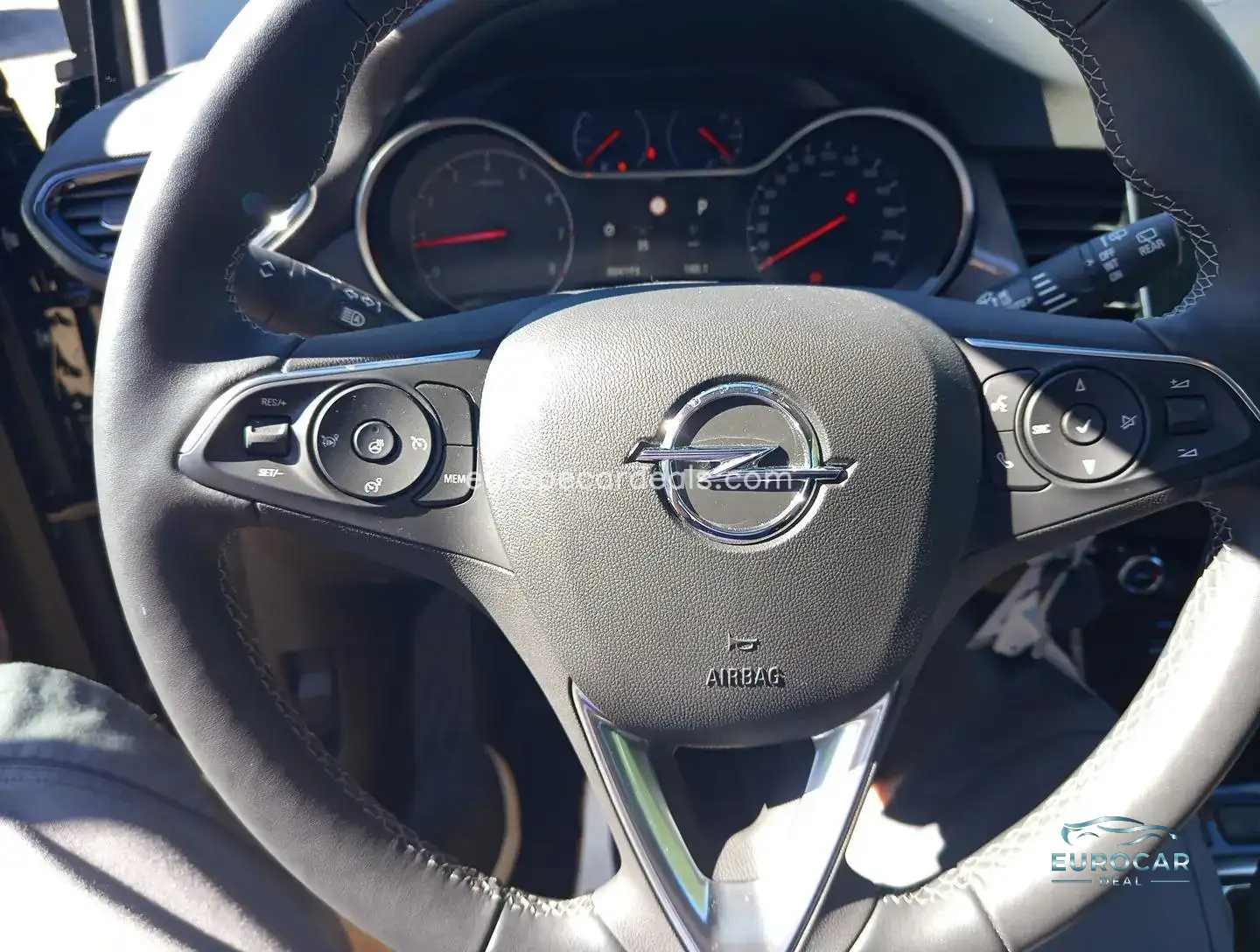 Opel Crossland (X)