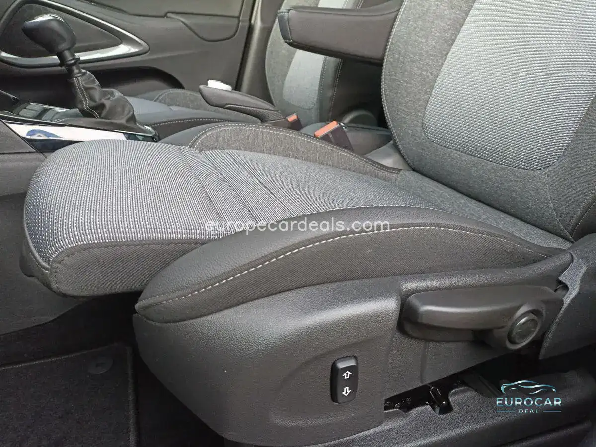 Opel Crossland (X)