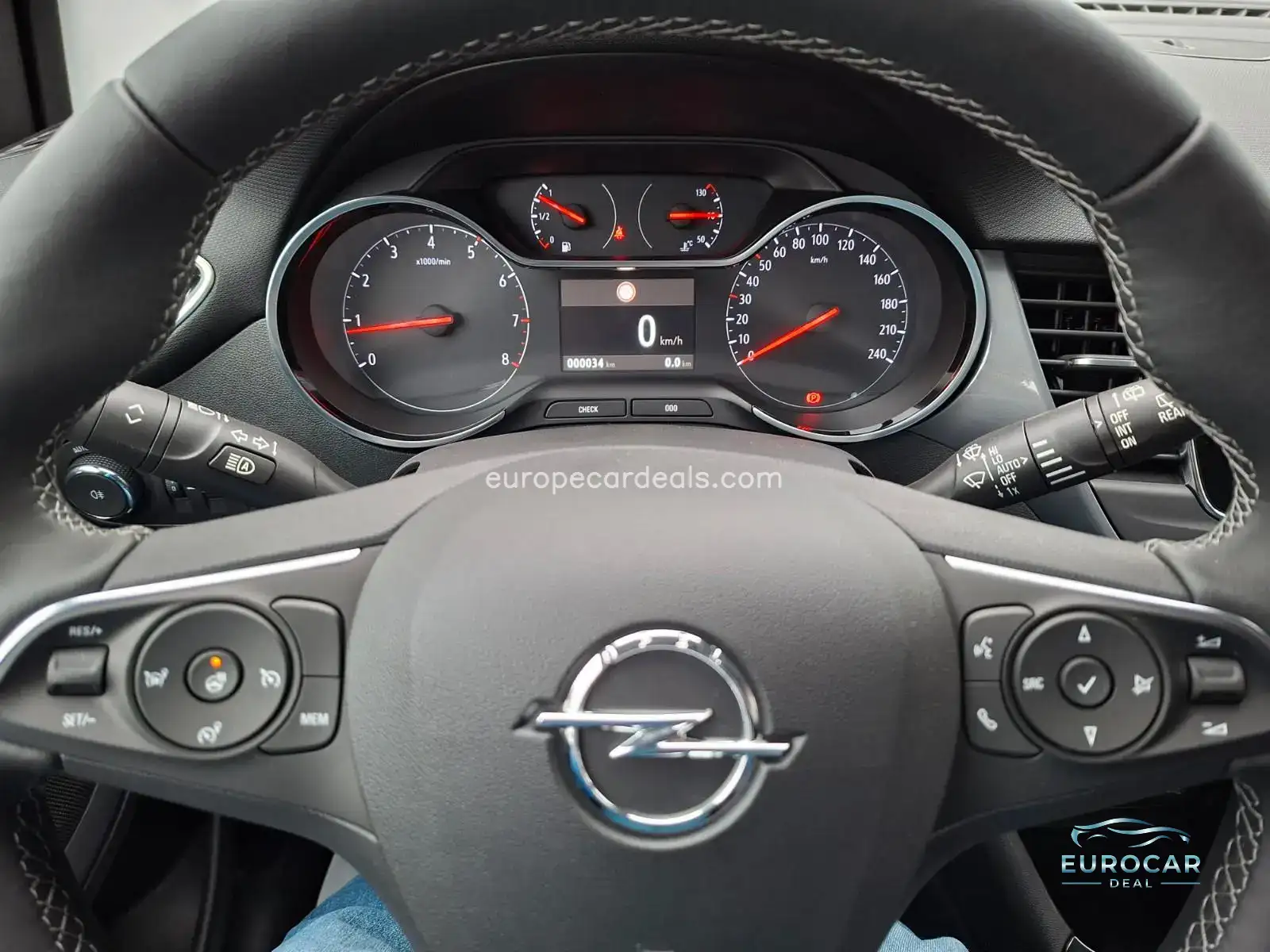 Opel Crossland (X)