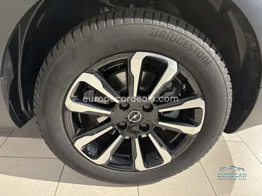 Opel Crossland (X)