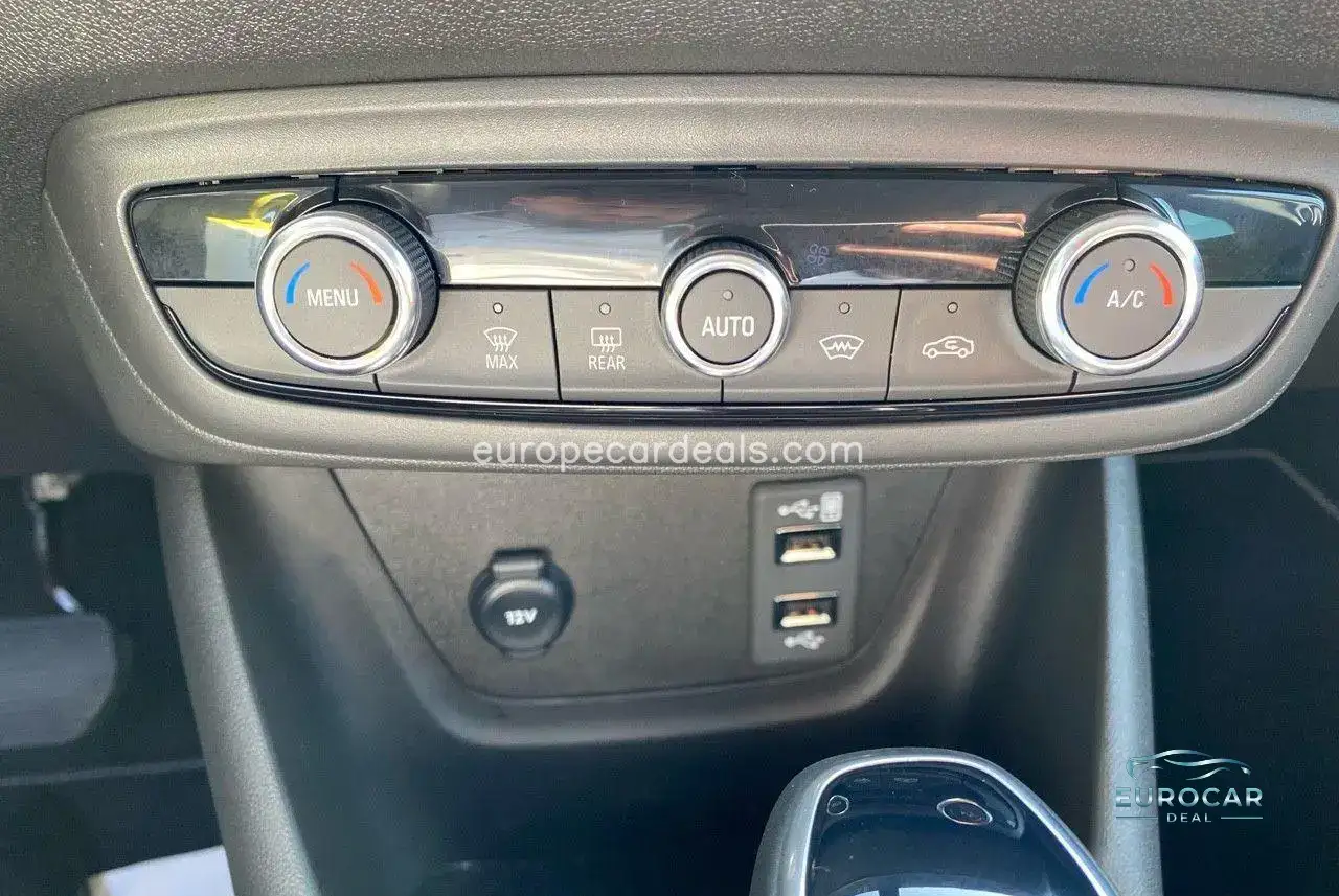 Opel Crossland (X)