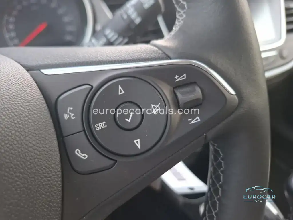 Opel Crossland (X)