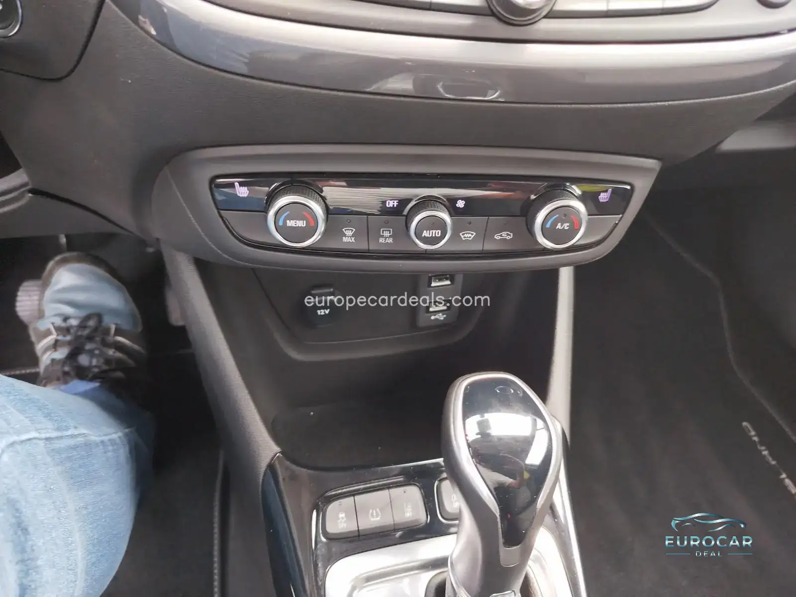 Opel Crossland (X)