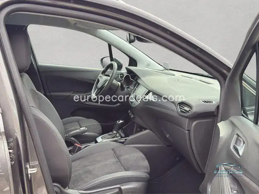 Opel Crossland (X)