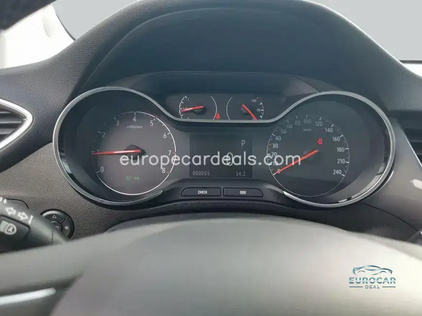 Opel Crossland (X)