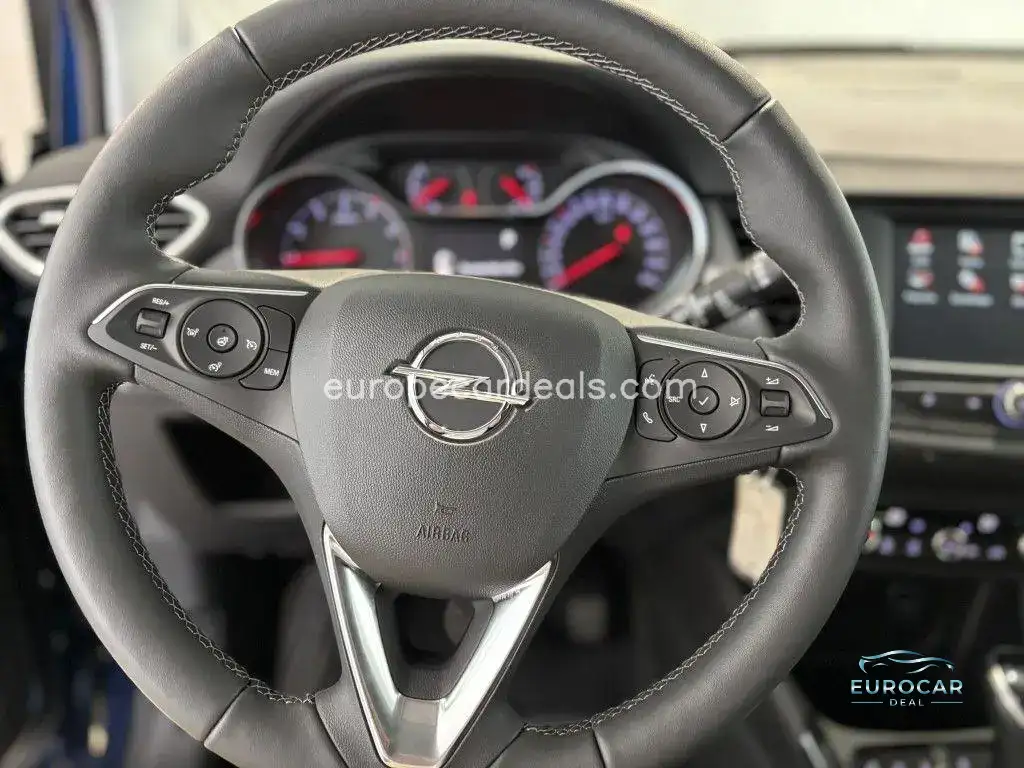 Opel Crossland (X)