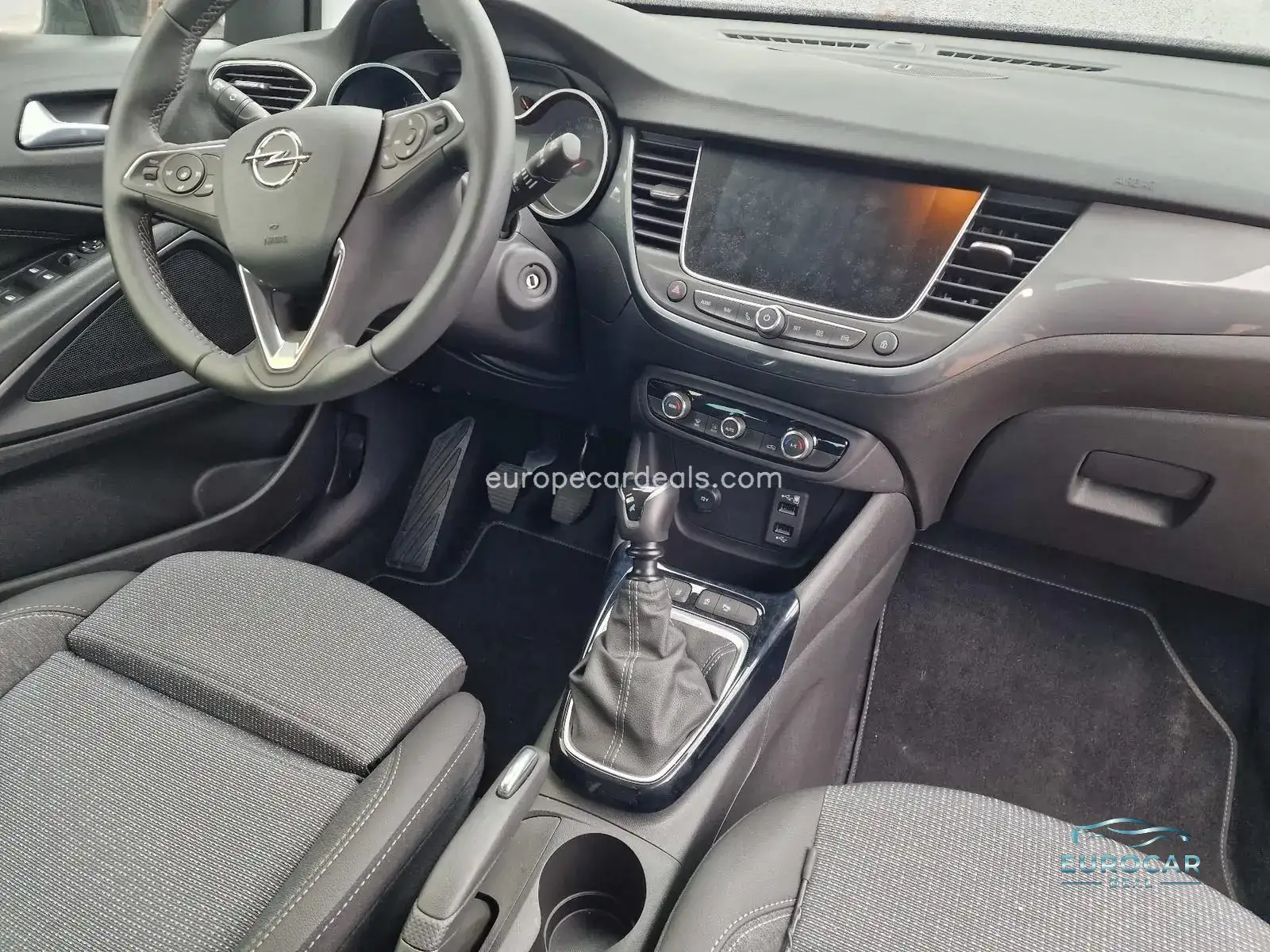 Opel Crossland (X)
