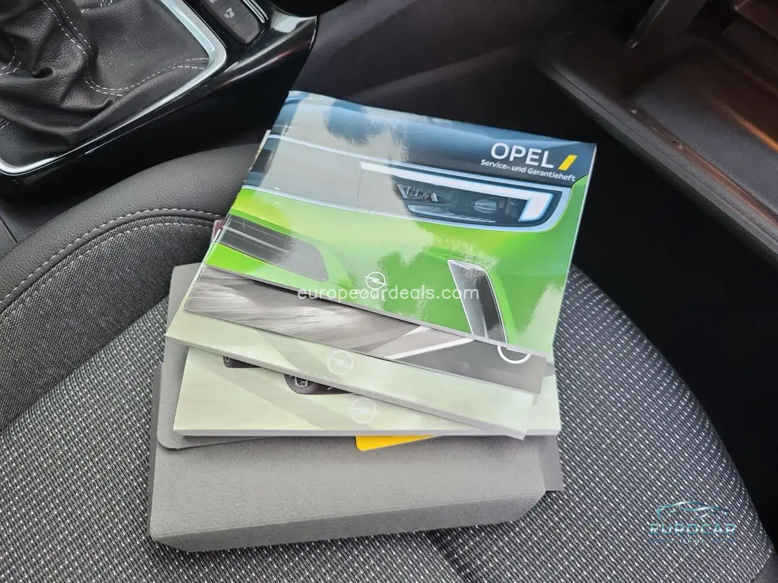 Opel Crossland (X)