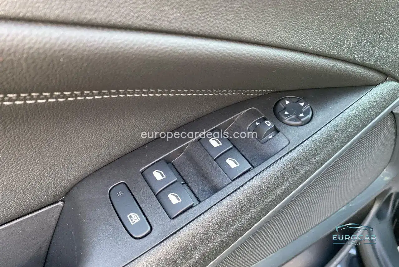 Opel Crossland (X)