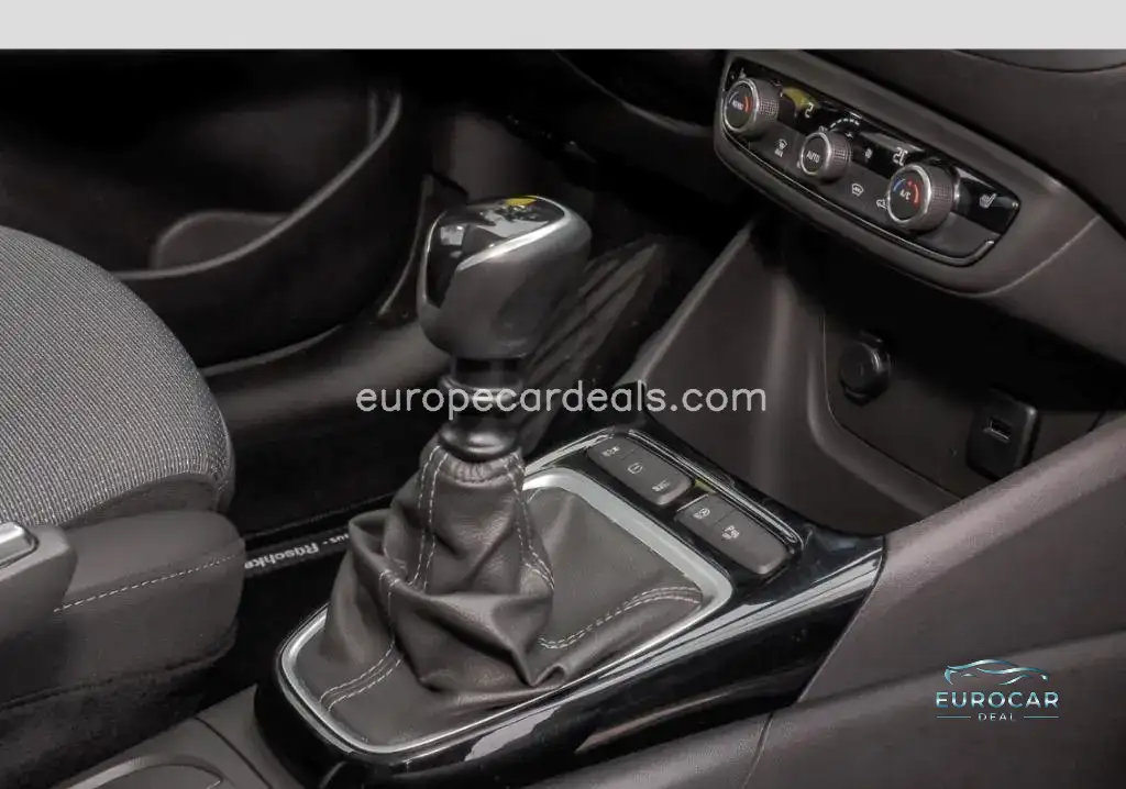 Opel Crossland (X)