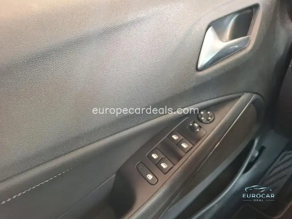 Opel Crossland (X)