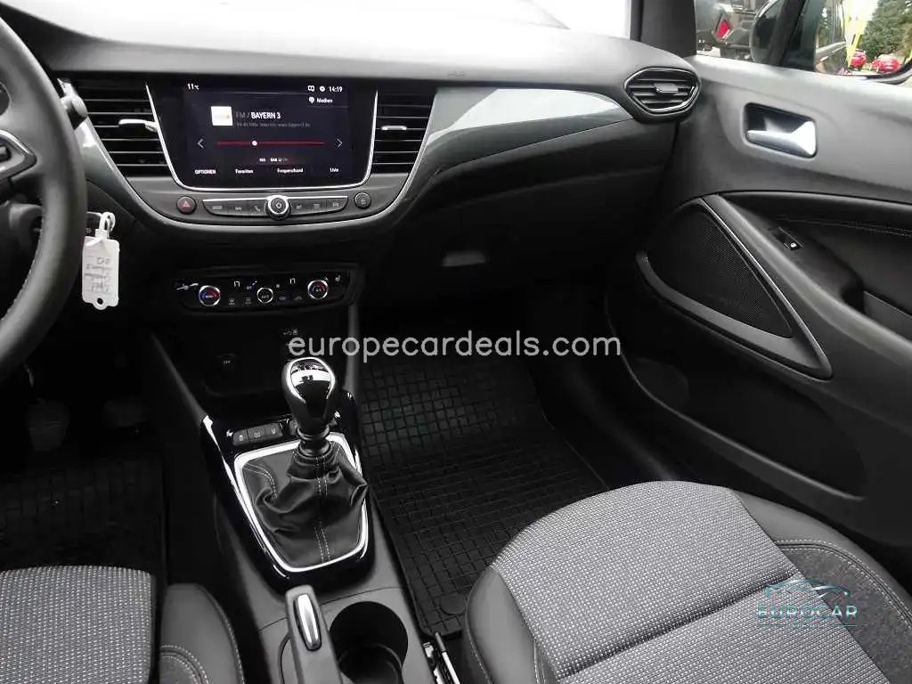 Opel Crossland (X)