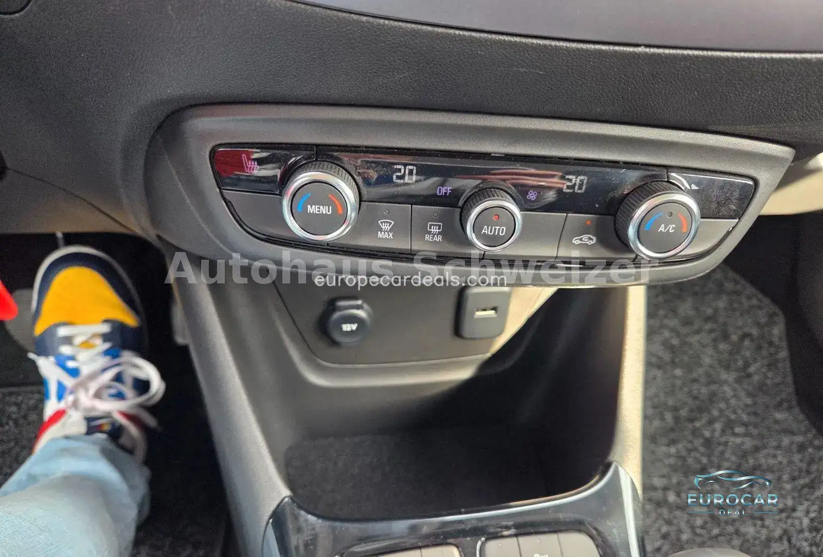 Opel Crossland (X)