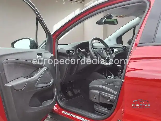 Opel Crossland (X)