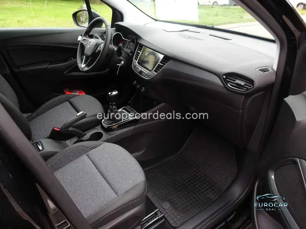 Opel Crossland (X)