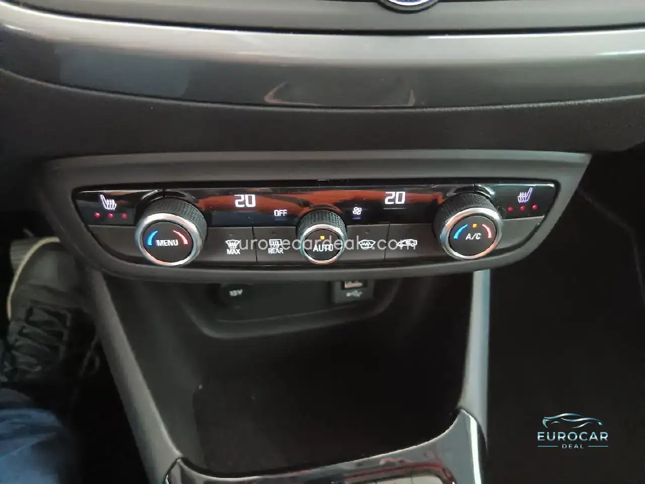 Opel Crossland (X)