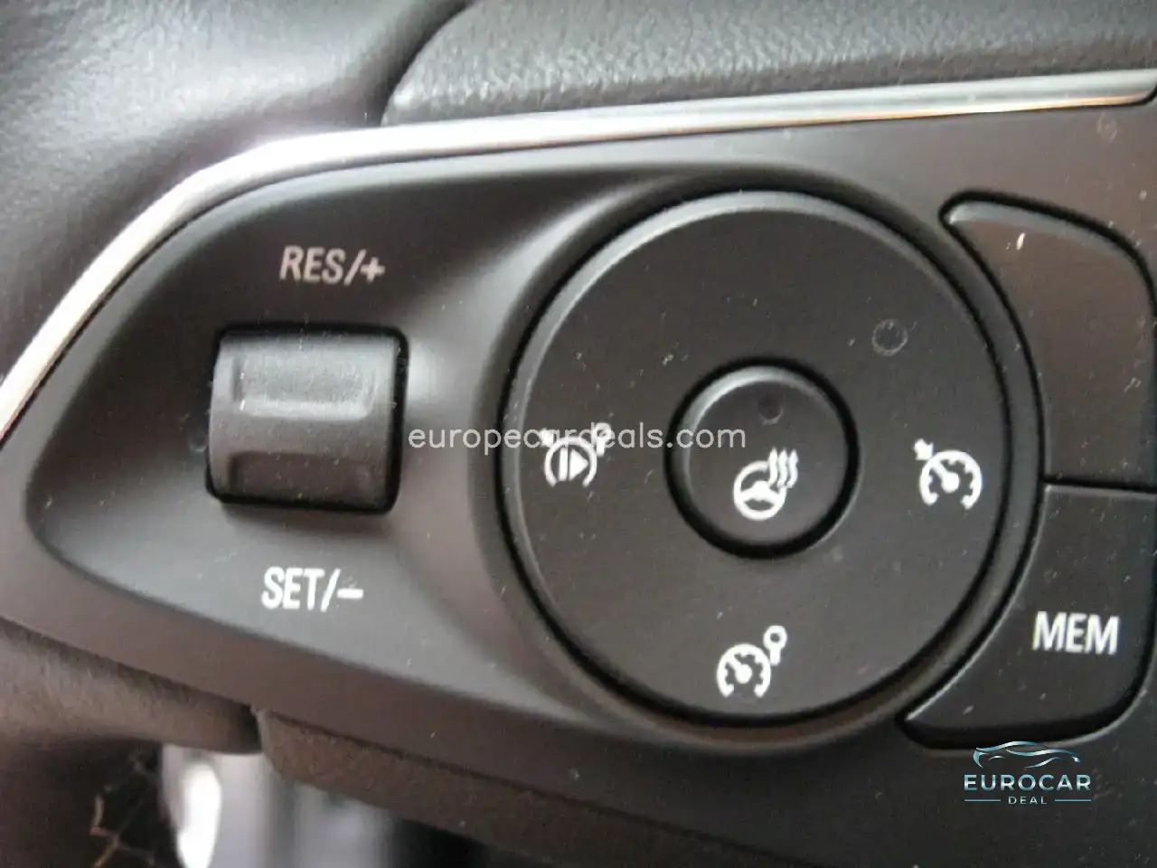Opel Crossland (X)