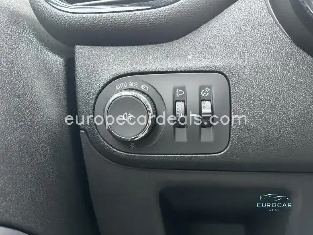 Opel Crossland (X)
