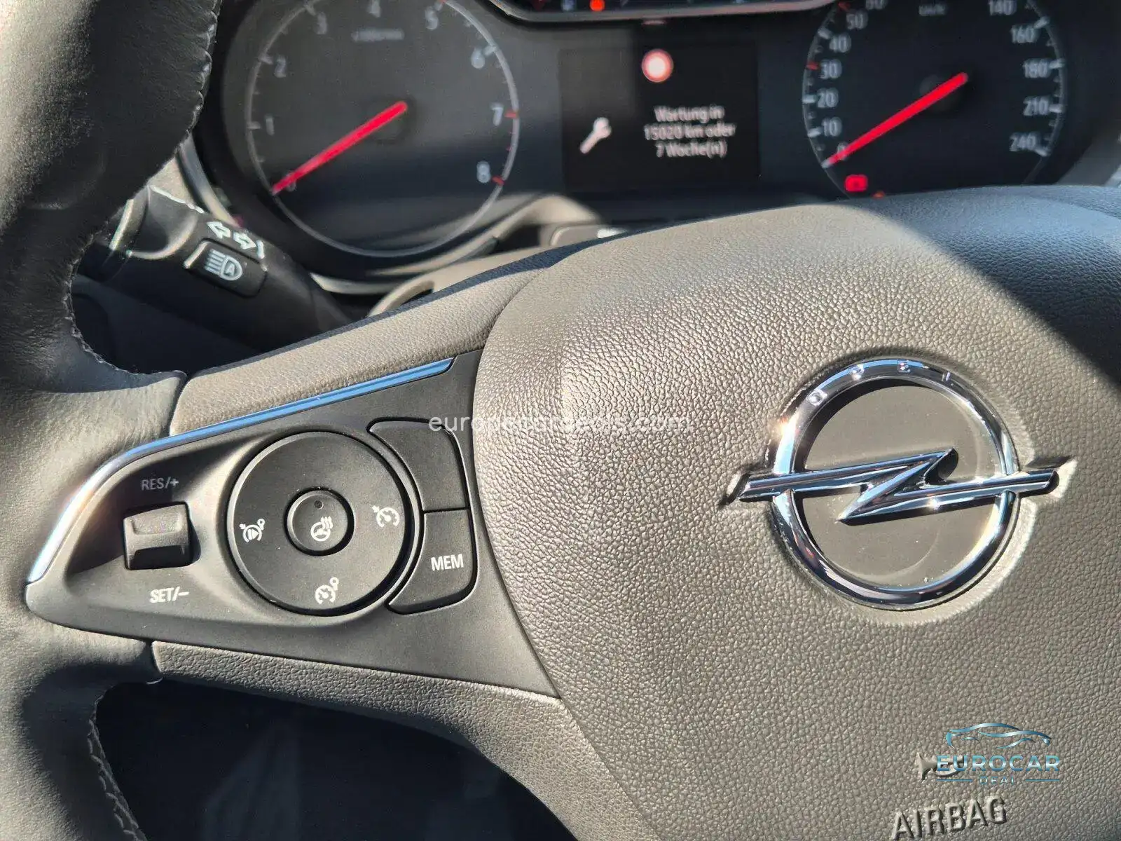 Opel Crossland (X)