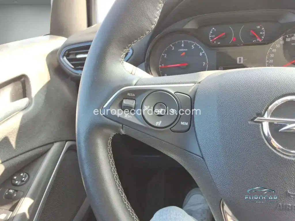 Opel Crossland (X)
