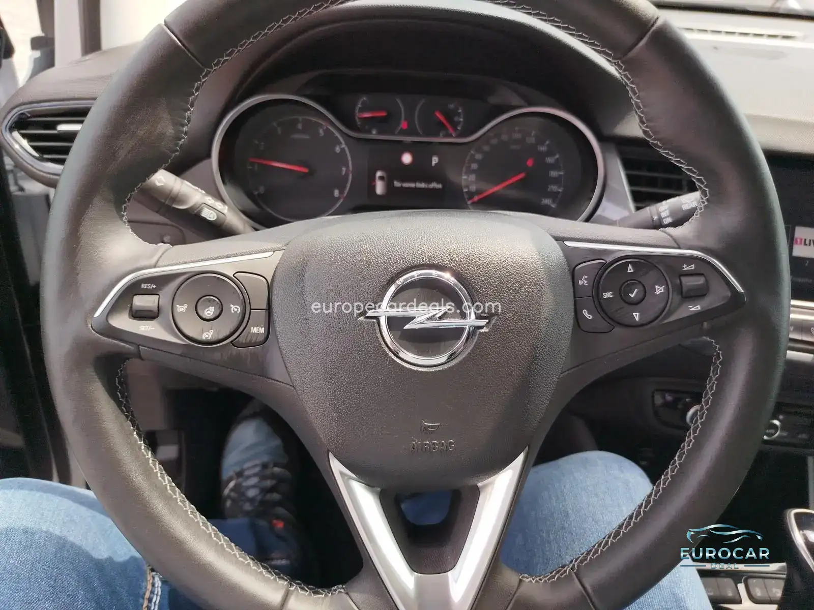 Opel Crossland (X)