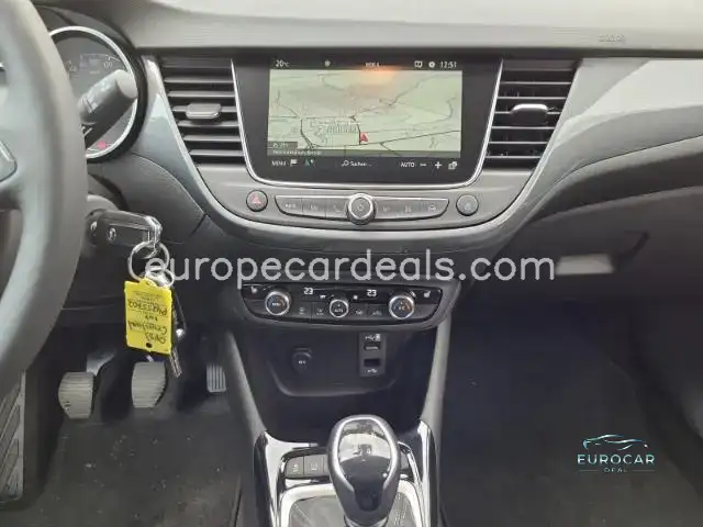 Opel Crossland (X)