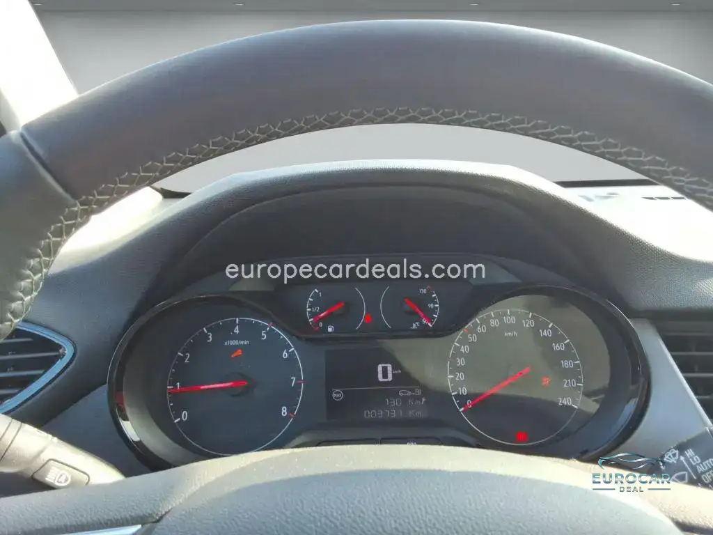 Opel Crossland (X)
